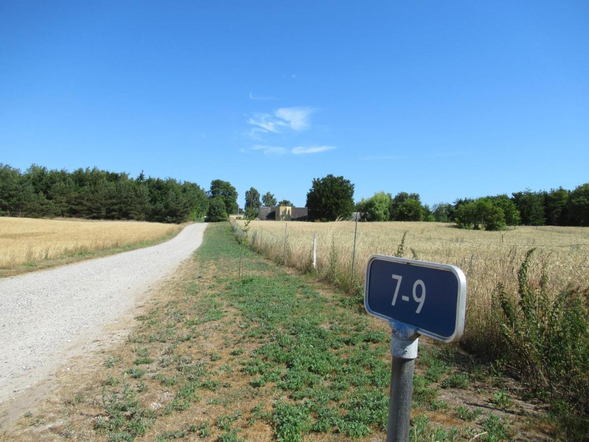 Okker Gokker Garden Hotell Allingåbro Exteriör bild